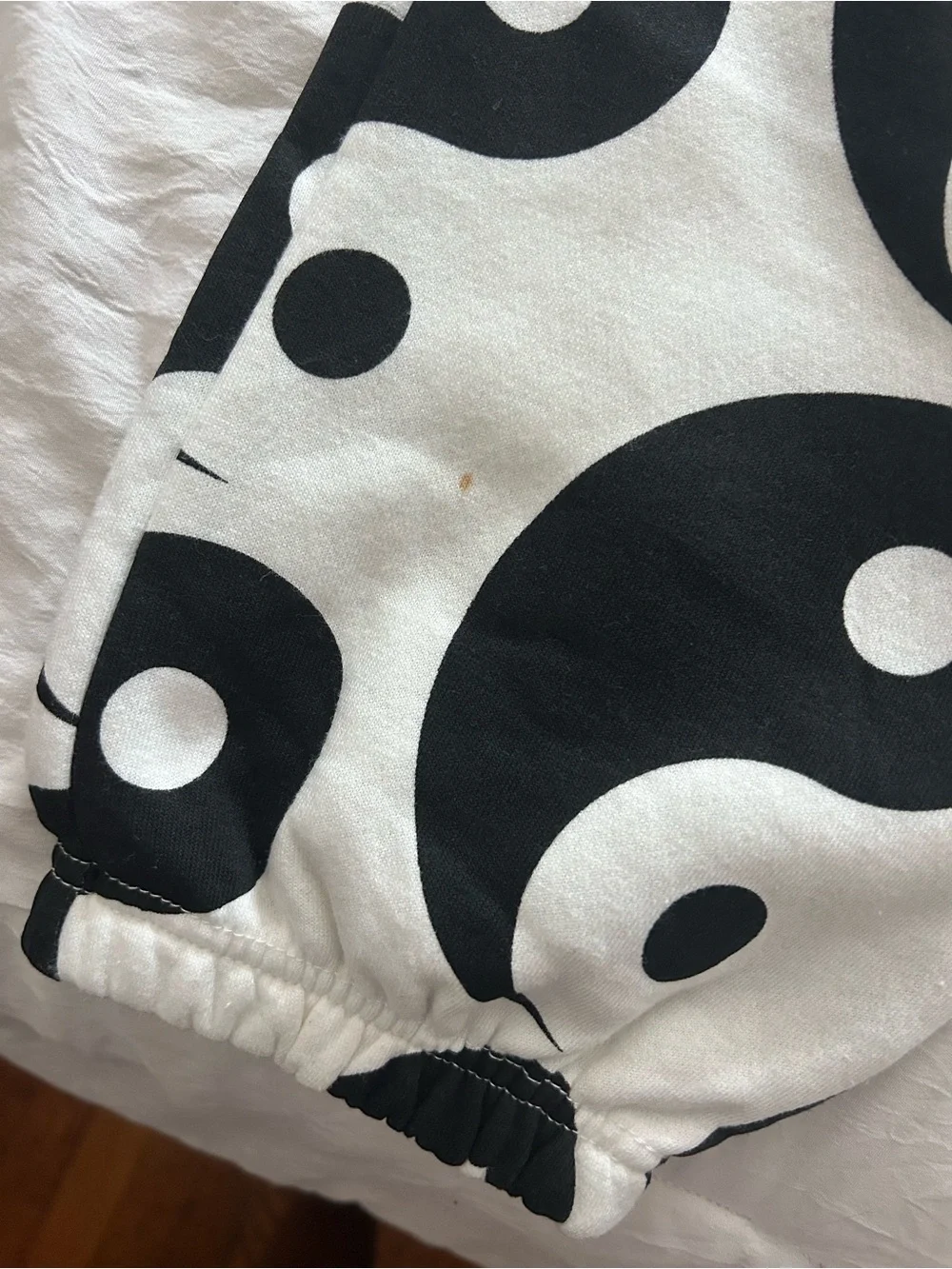 Forever 21 Black & White Yin Yang Joggers